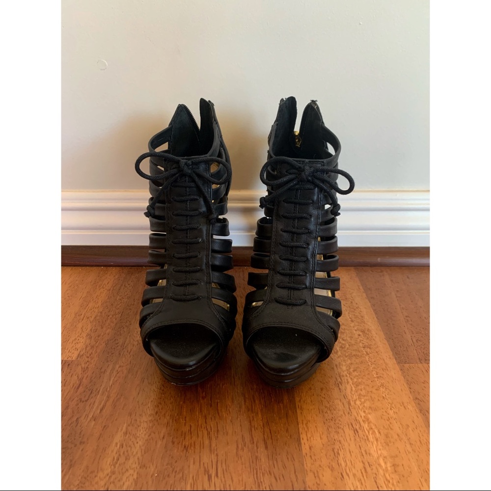 Jessica Simpson Heels - Picture 2 of 5